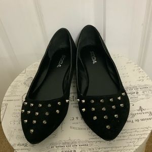 Black flats